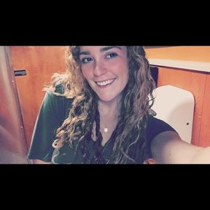 Meet your Posher, Savannah